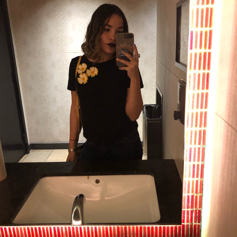 Meet your Posher, Claudia